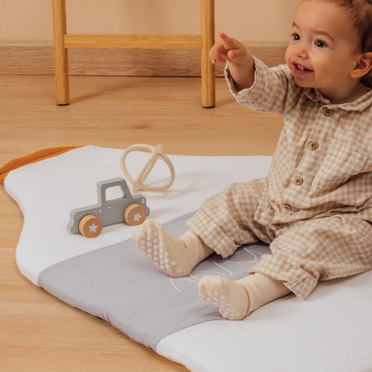 Beneficios de las colchonetas para bebés en su desarrollo motriz