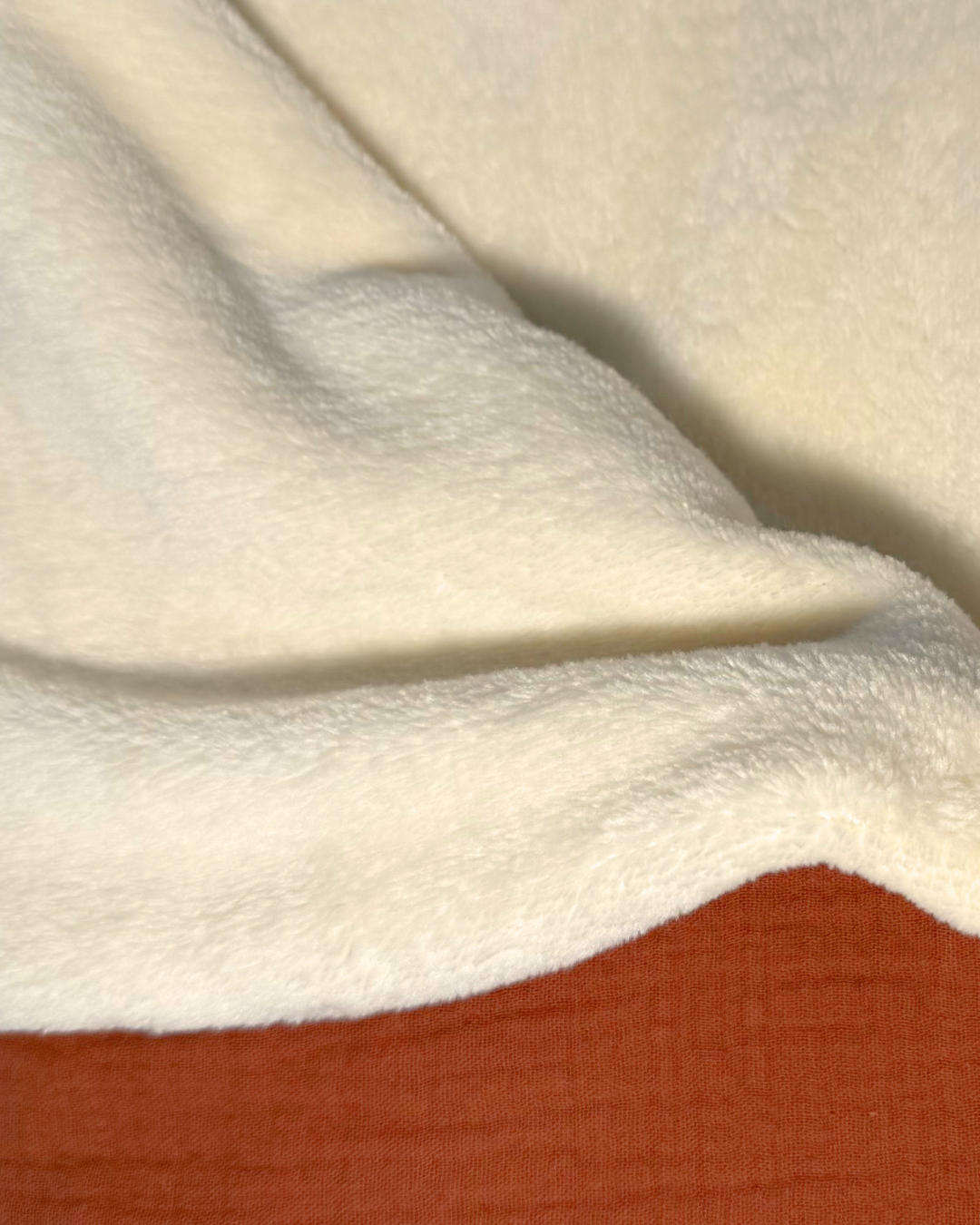 Mantita Pelo Marrón Chocolate - The Kids Club