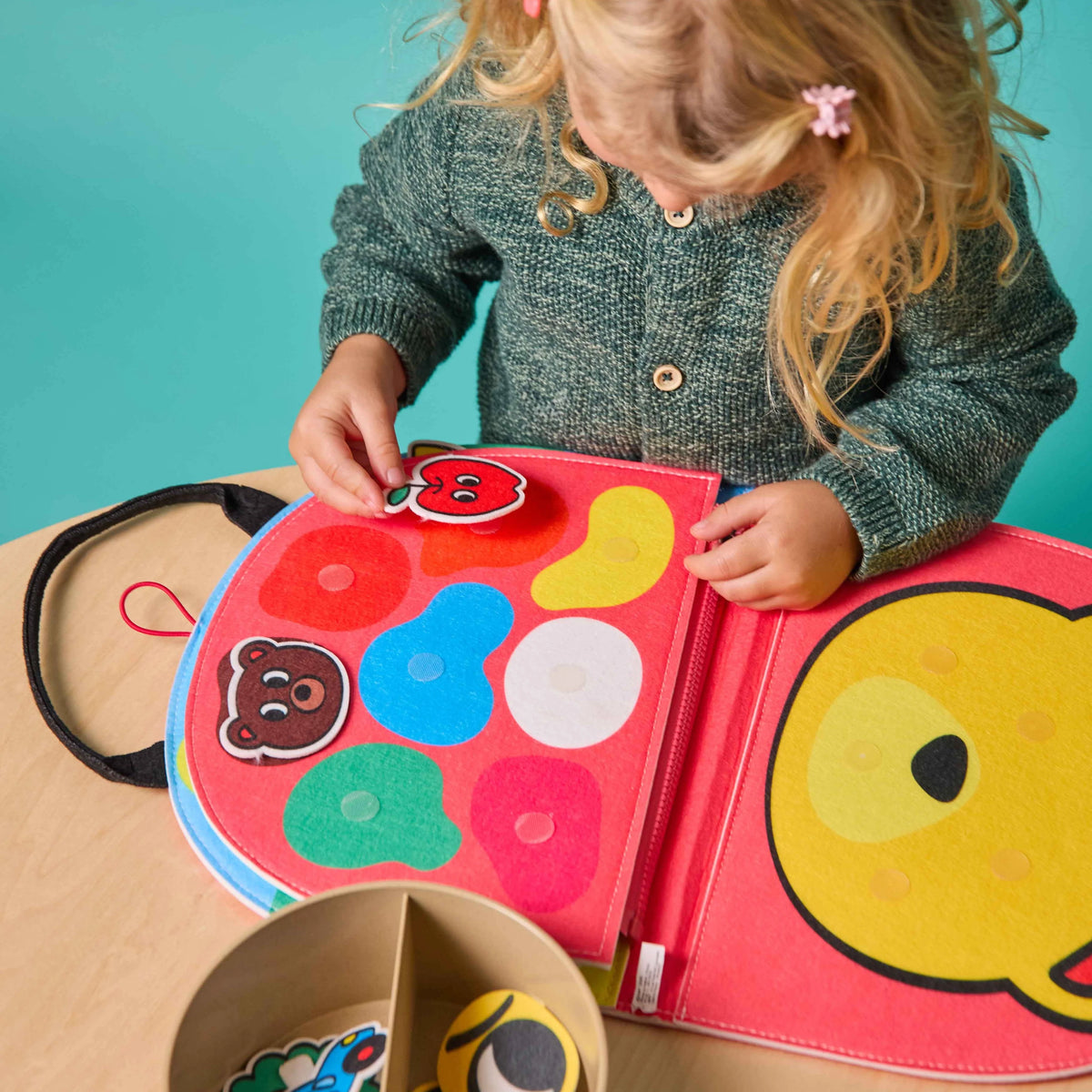 Shape & Colors - Kit Montessori - Omy