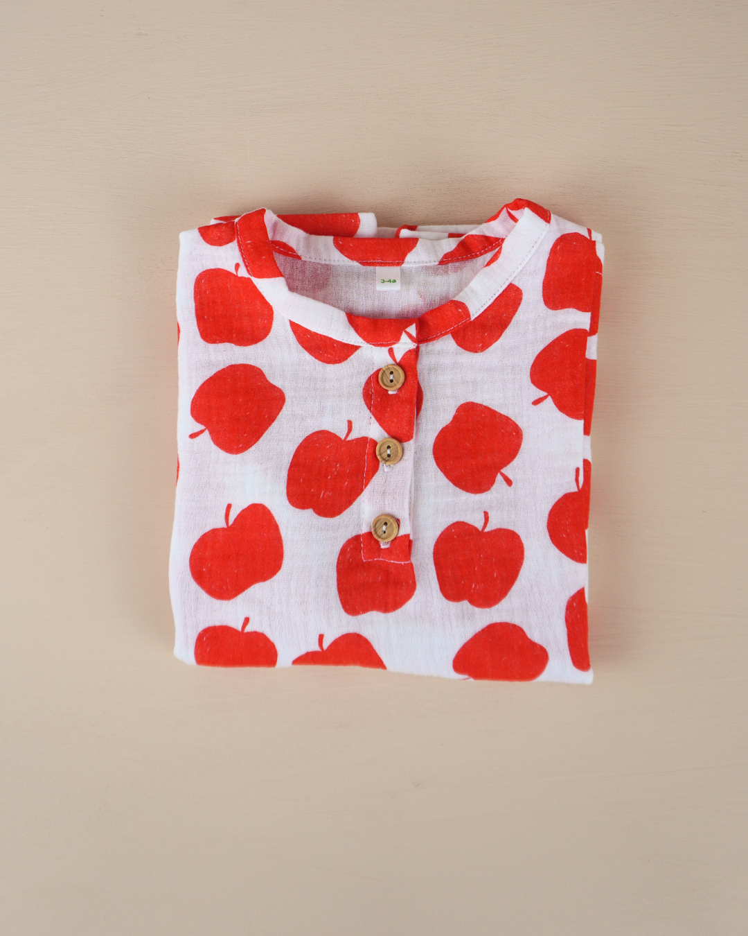 Camiseta Estampado Manzana